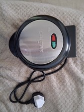 Salter Double Omelette Maker