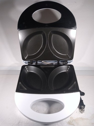 Omelette maker from kitchen - omelette,