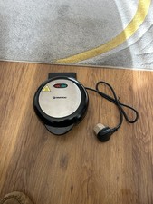 Daewoo 750W Non-Stick Omelette